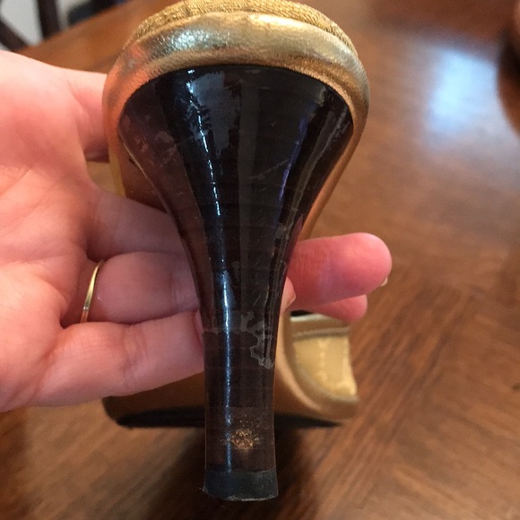 Gucci Rare Guccissima Gold Slides 6 1/2 - Picture 6 of 15